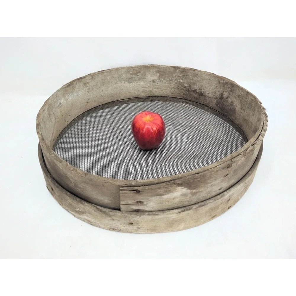 Antique Primitive 18